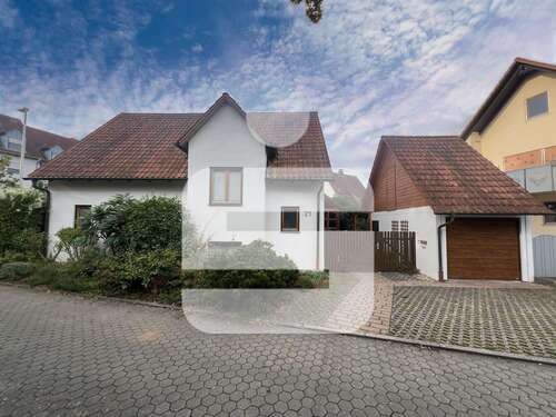 Foto - Haus zum Kaufen in Herzogenaurach 640.000,00 € 118 m²