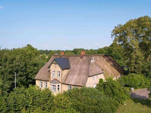 Foto - Haus zum Kaufen in Schafstedt 635.000,00 € 340 m²