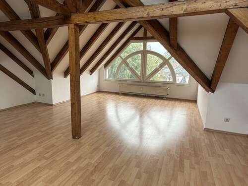Foto - Wohnung zum Mieten in Zwickau 540,00 € 100 m²