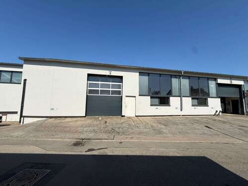 Foto - Halle in Aspach 3.115,00 € 445 m²