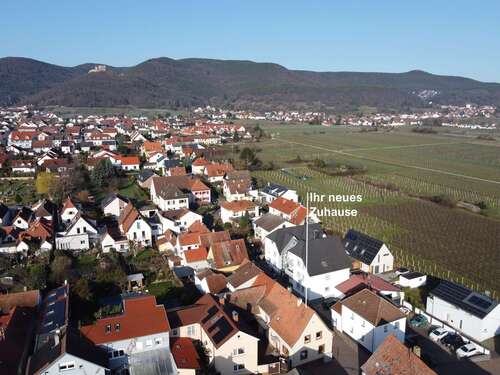 Foto - Haus zum Kaufen in Neustadt 344.000,00 € 150 m²