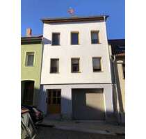 Haus zum Kaufen in Apolda 280.000,00 € 170.03 m²