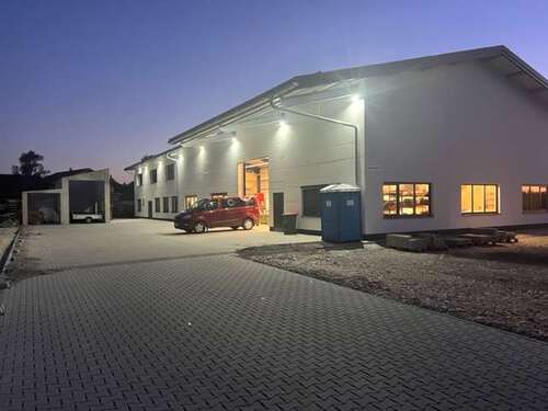 Foto - Halle in Übersee 2.400.000,00 € 738 m²