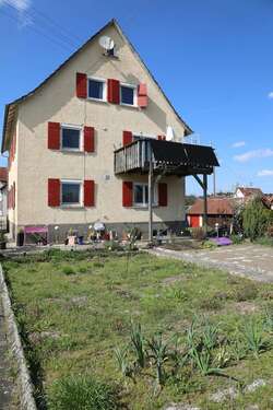Foto - Haus zum Kaufen in Ebersbach-Musbach 498.000,00 € 200 m²
