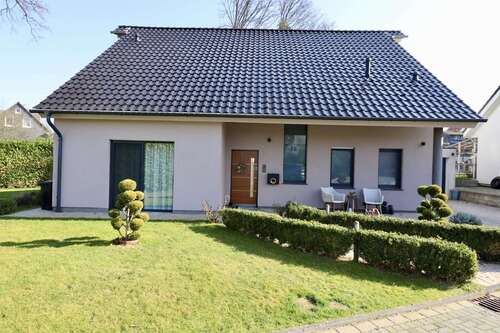 Foto - Haus zum Kaufen in Solingen 895.000,00 € 244 m²