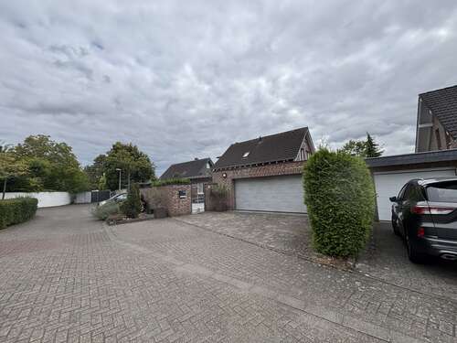 Foto - Haus zum Kaufen in Köln 1.200.000,00 € 227 m²