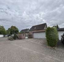 Haus zum Kaufen in Köln 1.200.000,00 € 227 m²