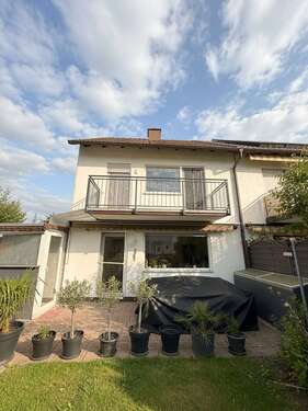 Foto - Haus zum Mieten in Rodgau 1.450,00 € 101.78 m²