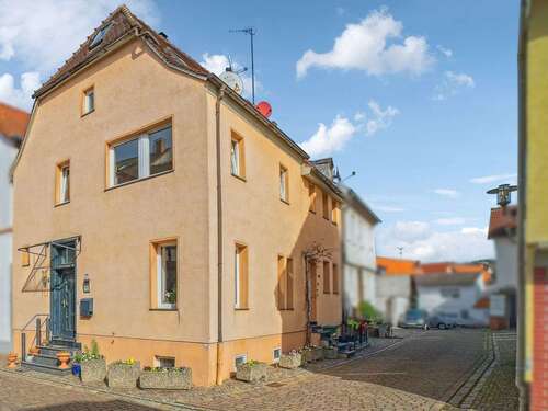 Foto - Haus zum Kaufen in Groß-Umstadt 425.000,00 € 148 m²