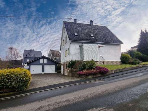 Foto - Haus zum Kaufen in Rennerod 185.000,00 € 120 m²