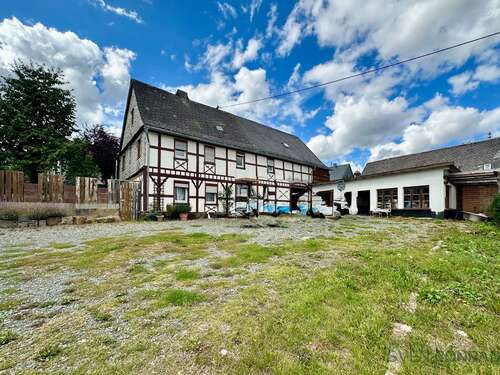 Foto - Haus zum Kaufen in Kirschweiler 60.000,00 € 129 m²