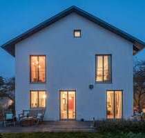 Haus zum Kaufen in Pöcking 2.250.000,00 € 257 m²