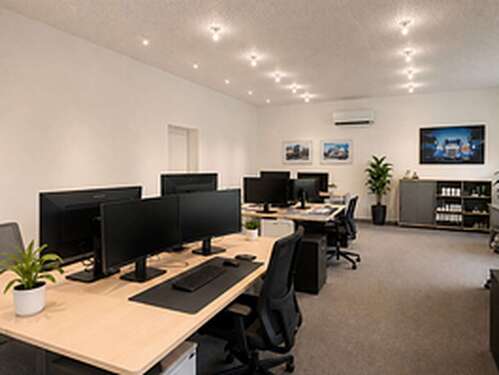 Foto - Büro in Brühl 722,00 € 78 m² - 722,00&nbsp;EUR Kaltmiete, ca.&nbsp; 78,00&nbsp;m&sup2;