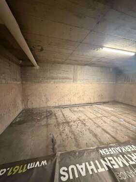 Foto - Spezialgewerbe in Köln 130,00 € 35 m²