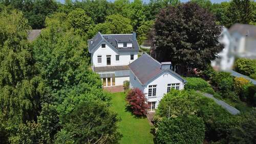 Foto - Haus zum Kaufen in Hamburg 1.790.000,00 € 426.7 m²