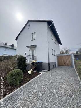 Foto - Haus zum Kaufen in Hauneck Oberhaun 249.000,00 € 107.31 m²