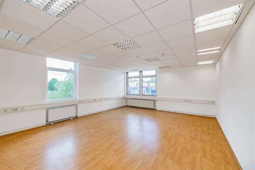 Foto - Büro in Norderstedt 712,33 € 69.97 m²