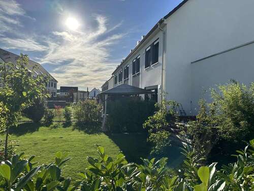 Foto - Haus zum Mieten in Rüdersdorf 1.328,00 € 126.48 m²