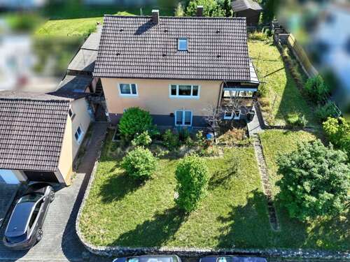 Foto - Haus zum Kaufen in Bermatingen 399.000,00 € 155 m²