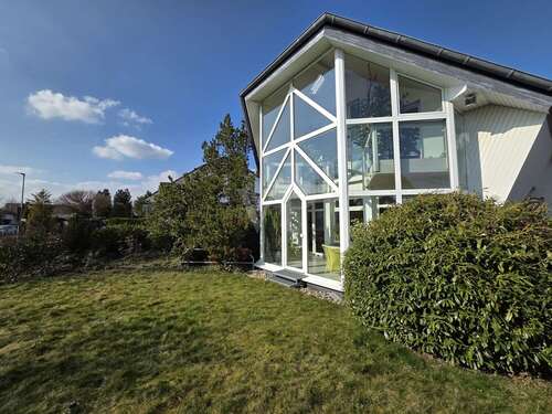 Foto - Haus zum Kaufen in Usingen 630.000,00 € 143 m²