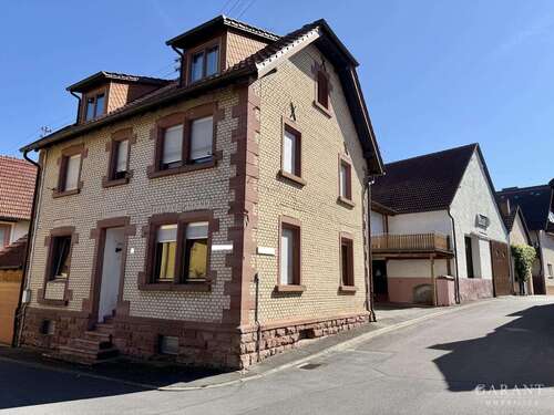 Foto - Haus zum Kaufen in Tauberbischofsheim 190.000,00 € 190 m²