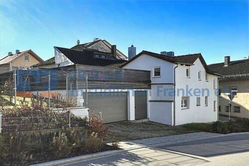 Foto - Haus zum Kaufen in Pappenheim 180.000,00 € 120 m²