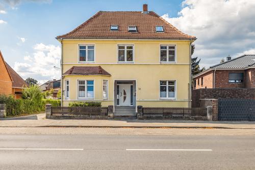Foto - Haus zum Kaufen in Bergen 369.000,00 € 306.77 m²