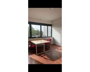 Büro in Neuss 650,00 € 38 m² - 650,00&nbsp;EUR Kaltmiete, ca.&nbsp; 38,00&nbsp;m&sup2; in Neuss (PLZ: 41460)