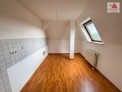 Foto - Wohnung zum Mieten in Grünhain-Beierfeld Grünhain 412,50 € 75 m²