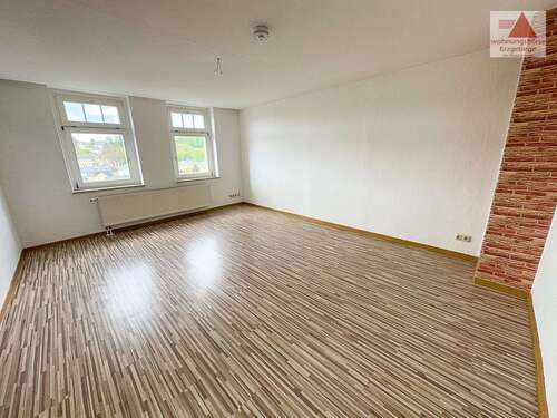 Foto - Wohnung zum Mieten in Grünhain-Beierfeld Grünhain 412,50 € 75 m²