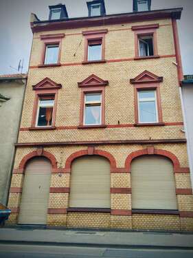 Foto - Haus zum Kaufen in Frankfurt 889.000,00 € 398 m²