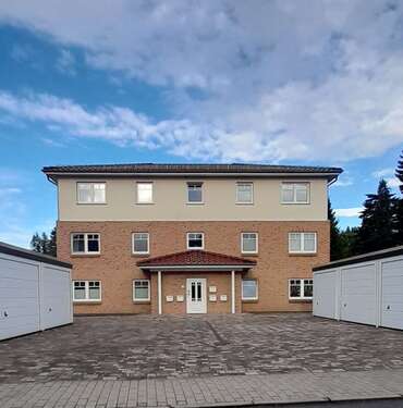Foto - Wohnung zum Mieten in Heide 1.058,00 € 92 m²
