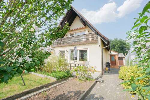 Foto - Haus zum Kaufen in Roth 298.000,00 € 137.89 m²
