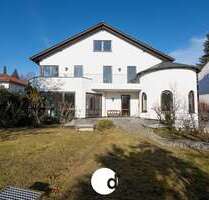 Haus zum Mieten in Stuttgart 3.900,00 € 301 m²