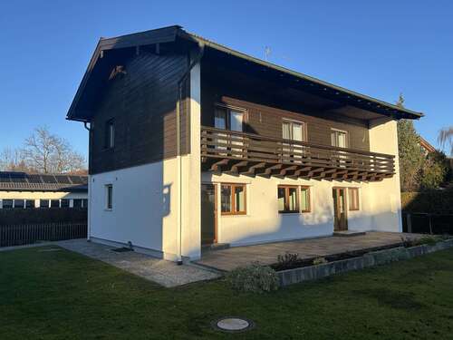 Foto - Wohnung zum Mieten in Chieming 660,00 € 59.11 m²