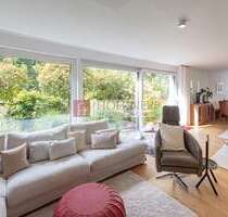 Haus zum Kaufen in Landshut Moniberg 1.980.000,00 € 332.42 m² - Landshut / Moniberg