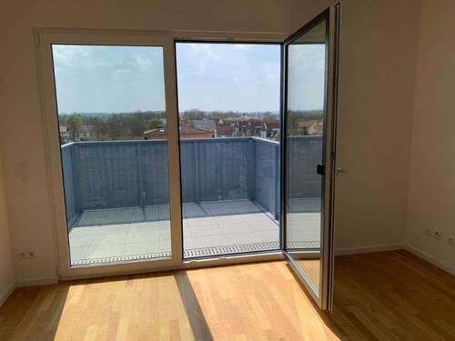 Foto - Wohnung zum Mieten in Manching 933,34 € 72.86 m²