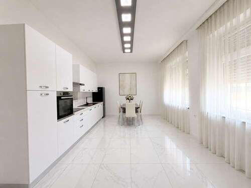 Foto - Wohnung zum Kaufen in Krefeld 179.000,00 € 90 m²