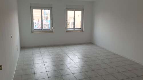 Foto - Wohnung zum Mieten in Bernburg 455,00 € 76 m²