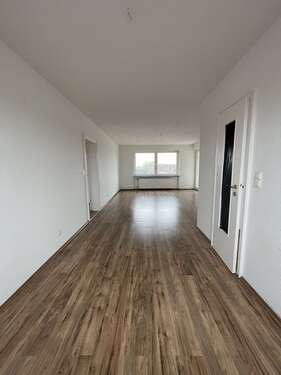 Foto - Wohnung zum Kaufen in Wilhelmshaven 130.000,00 € 93.78 m²