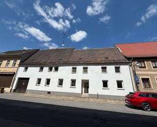 Haus zum Kaufen in Zörbig 125.000,00 € 276 m²