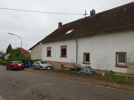 Foto - Haus zum Kaufen in Losheim am See 74.000,00 € 152 m²