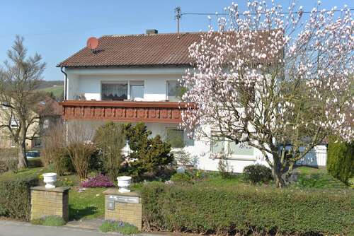 Foto - Haus zum Kaufen in Obersulm 560.000,00 € 190 m²