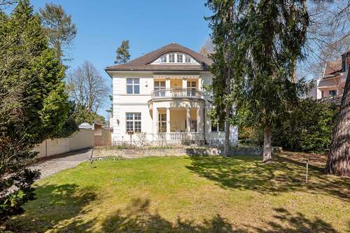 Foto - Haus zum Kaufen in Berlin 2.290.000,00 € 320 m²