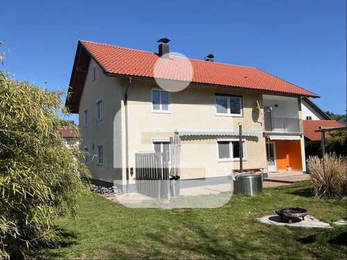 Foto - Haus zum Kaufen in Haldenwang 595.000,00 € 180 m²