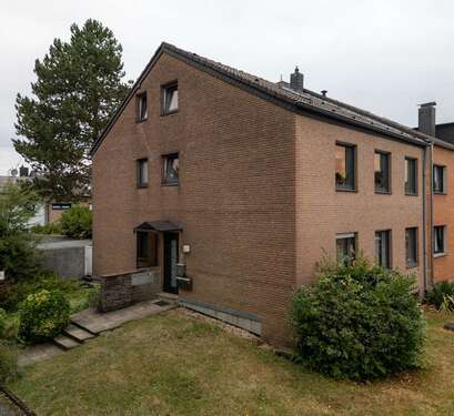 Foto - Haus zum Kaufen in Aachen-Brand 545.000,00 € 193 m²