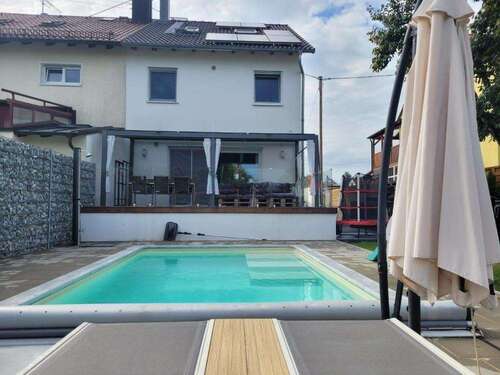 Foto - Haus zum Kaufen in Friedberg 875.000,00 € 142 m²