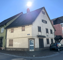 Einzelhandel in Riegel 250.000,00 € 310 m²