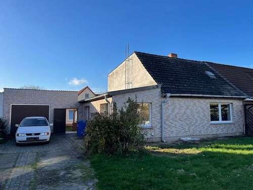Foto - Haus zum Kaufen in Grimmen 95.000,00 € 109 m²