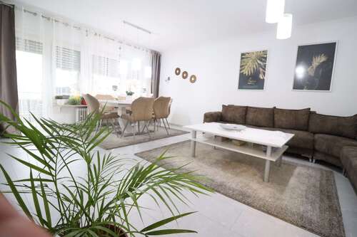 Foto - Wohnung zum Kaufen in Oftersheim 298.000,00 € 90 m²